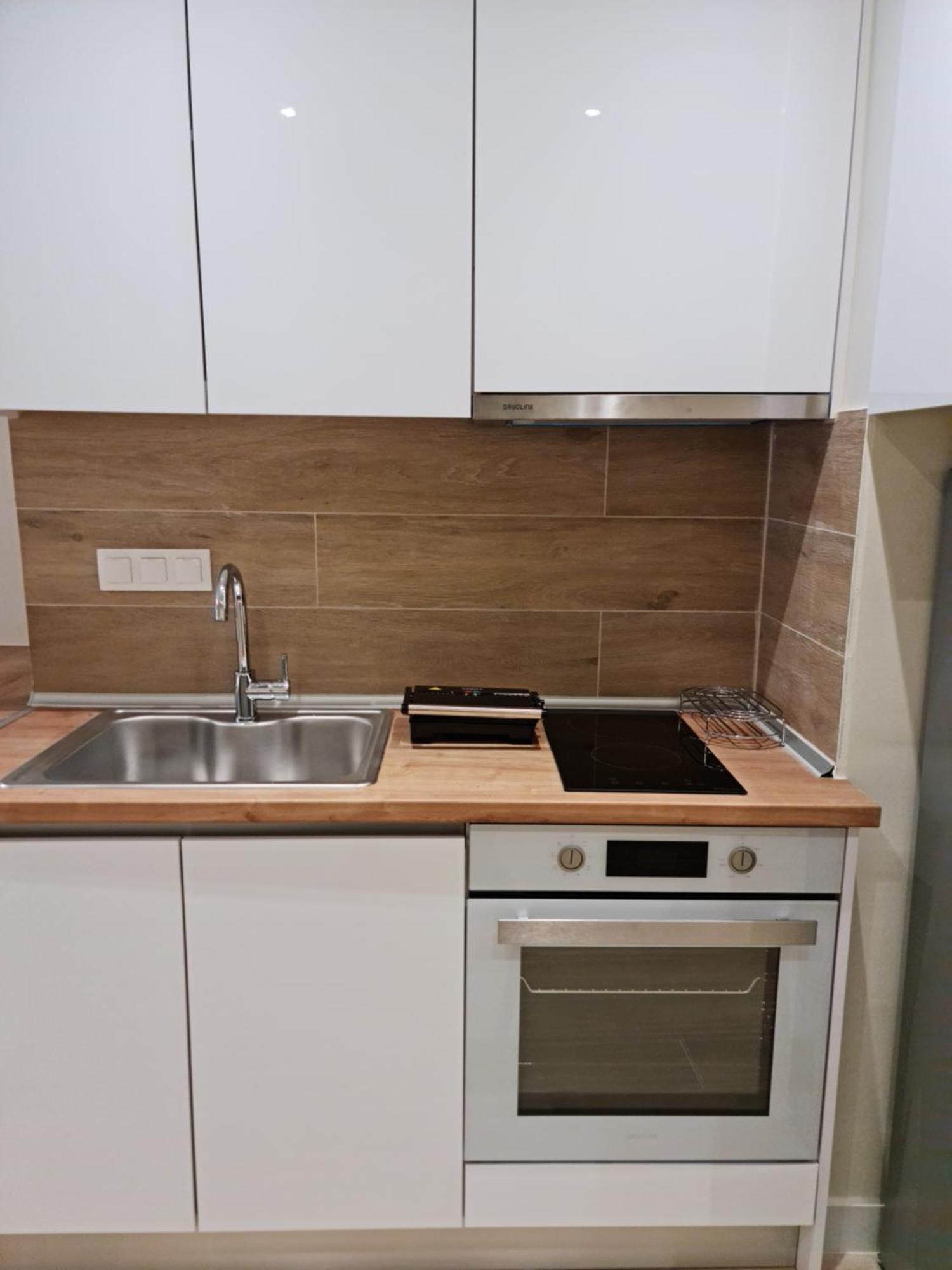Kyana Luxury Apartment เทสซาโลนิกิ ภายนอก รูปภาพ